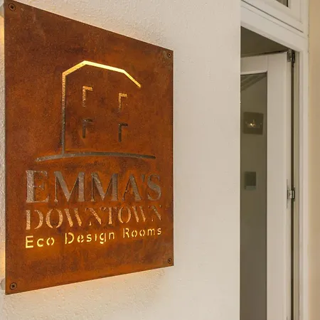 Emma's Downtown - Eco Design Penzion
