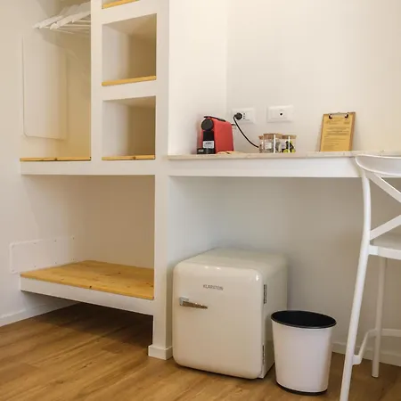 Emma's Downtown - Eco Design Penzion 3*