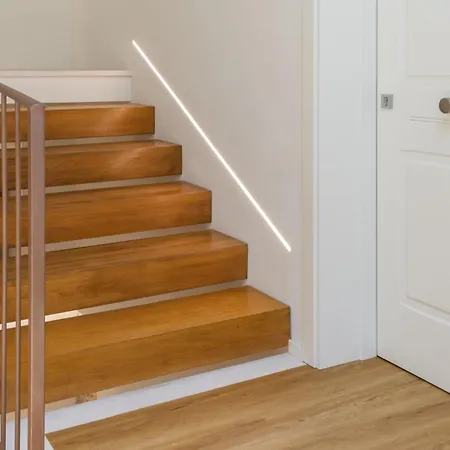 Affittacamere Emma's Downtown - Eco Design Olbia