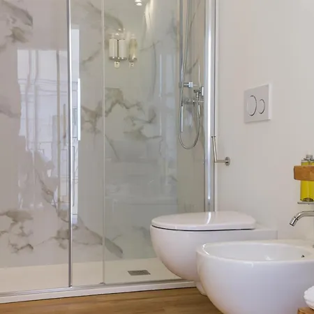 Emma's Downtown - Eco Design 3*