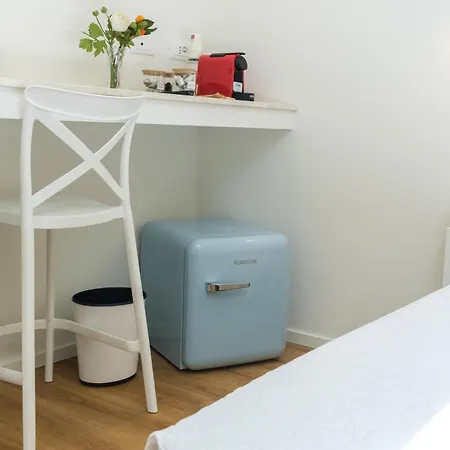 Emma's Downtown - Eco Design Guest house