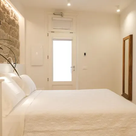 Emma's Downtown - Eco Design 3* Olbia