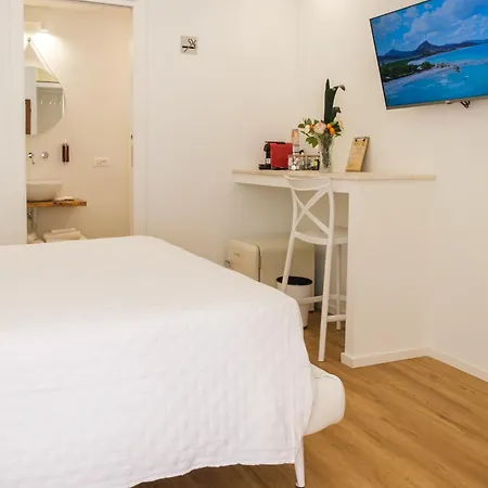 Emma's Downtown - Eco Design Konukevi Olbia