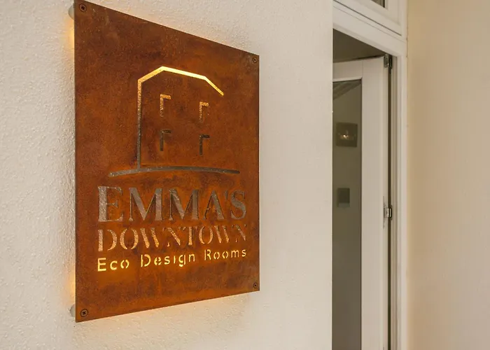 Emma's Downtown - Eco Design 招待所