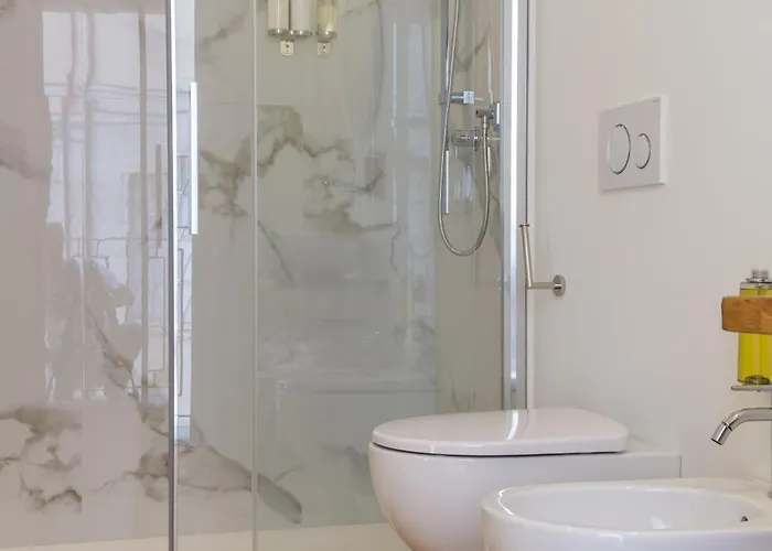 Emma's Downtown - Eco Design 3*